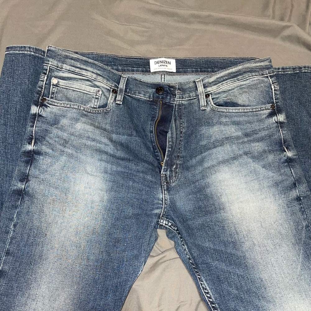 Denizen Levi’s jeans